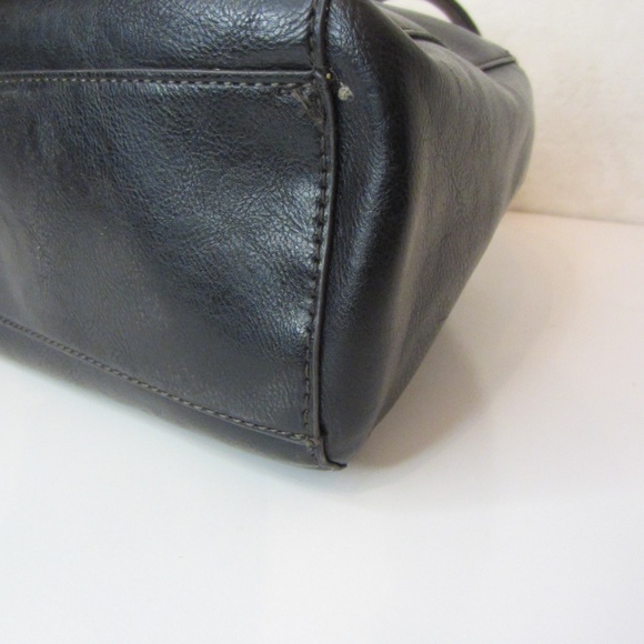 Liz Claiborne Classic Black Double Strapped Faux Leather Zipper Close Purse - Picture 7 of 12